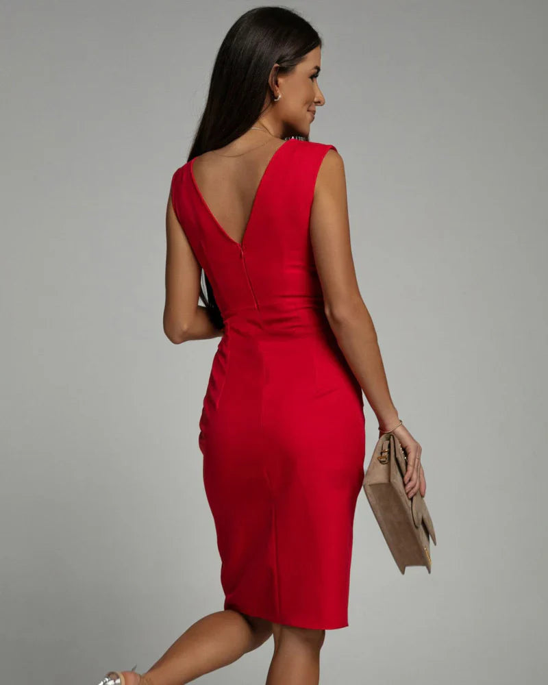 Fresia | Fitted Dress with V-Neckline and Slit™