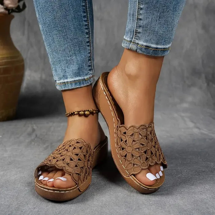 Leanna | Ergonomic Sandals™
