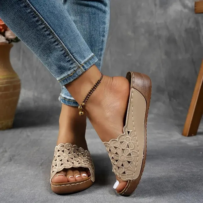 Leanna | Ergonomic Sandals™