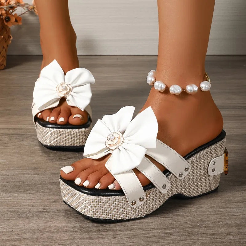 Evelina | Orthopedic Bow Slides™
